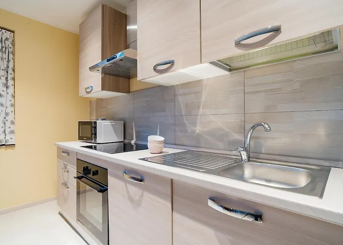 Chez Mario - 2 Bedroom - Parking Saint-Pierre